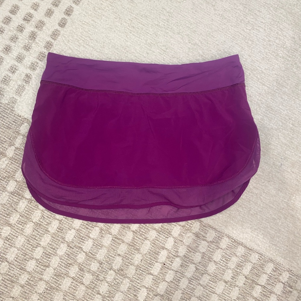 Lululemon Hotty Hot Skirt II Size 10; Purple
